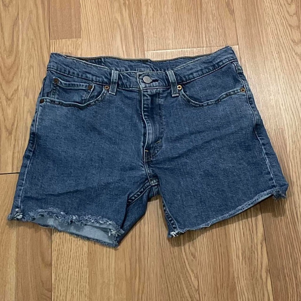 Levi's 412 Men’s 32 (30x5) Cutoff Denim Shorts Jorts Medium Blue Mid Rise